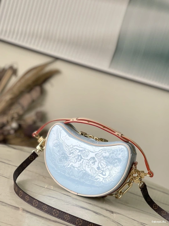 Croissant PM VUITTON LOUIS 0323